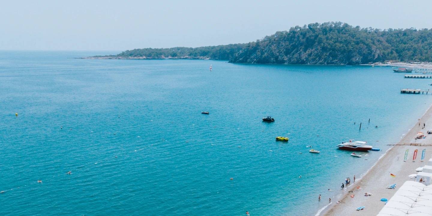 Which is the Right Month for Antalya Holiday? Seafront Hotels and Club Marco Polo Experience